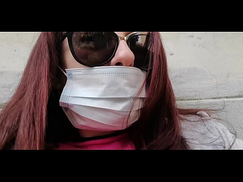 ❤️ Nicoletta kostaa naapurilleen ja pissaa hänen autotalliinsa (Special Covid19 Italian karanteeni) Porno at fi.classicmebel21.ru